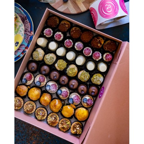 Petit Fours Petit Fours